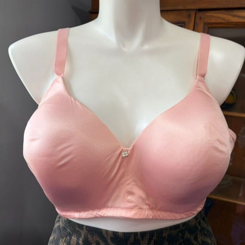 Breezies 48B Peach Bra wireless soft (fits larger cup than B)